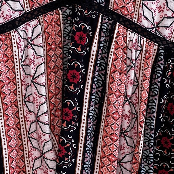 Abercrombie & Fitch Women's XS Top Blouse Long Sleeve VNeck Black White Red - Picture 4 of 13